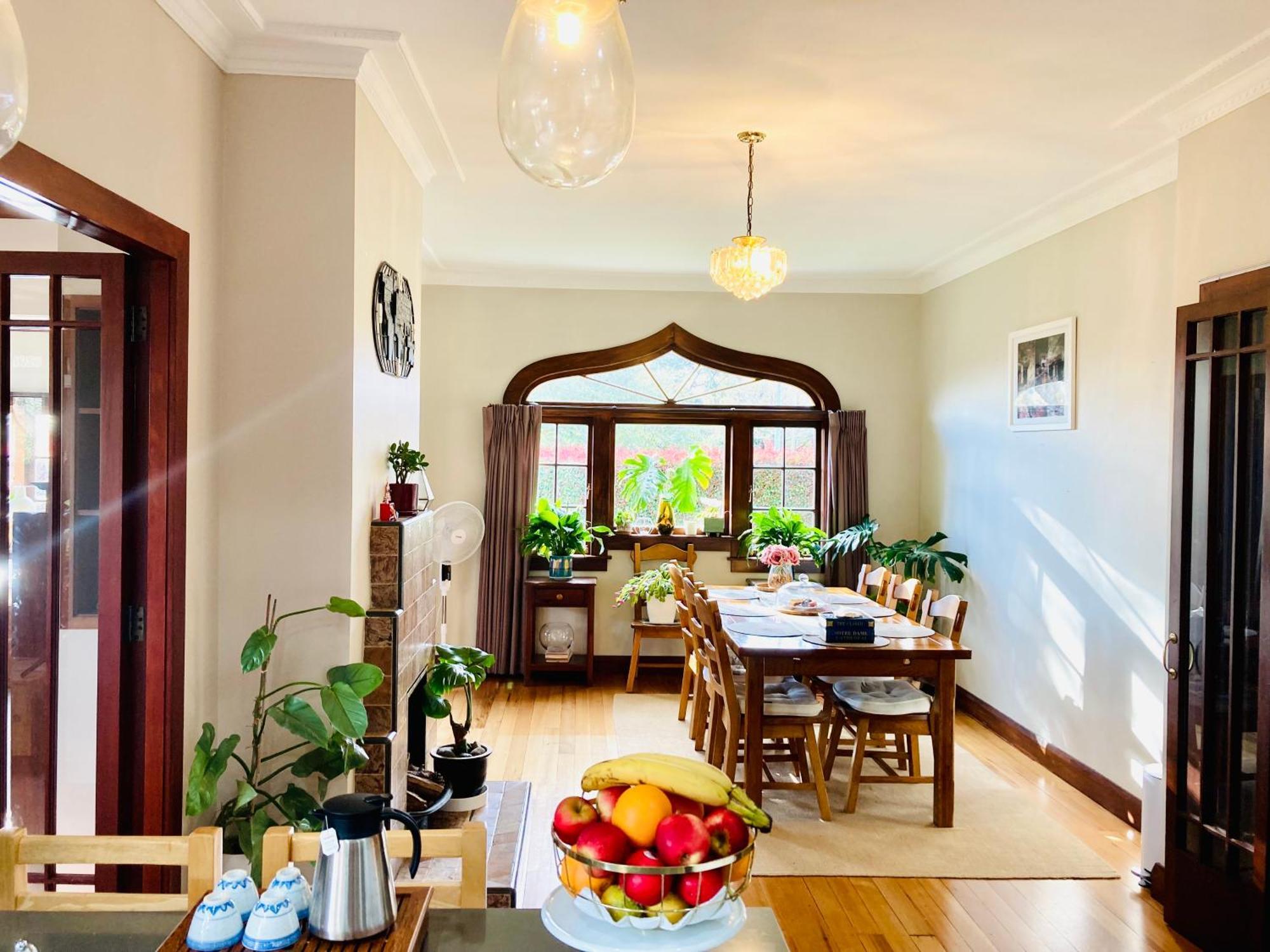 Spacious And Sunny Master Bedroom With Shared Bathrooms โอ๊คแลนด์ ภายนอก รูปภาพ